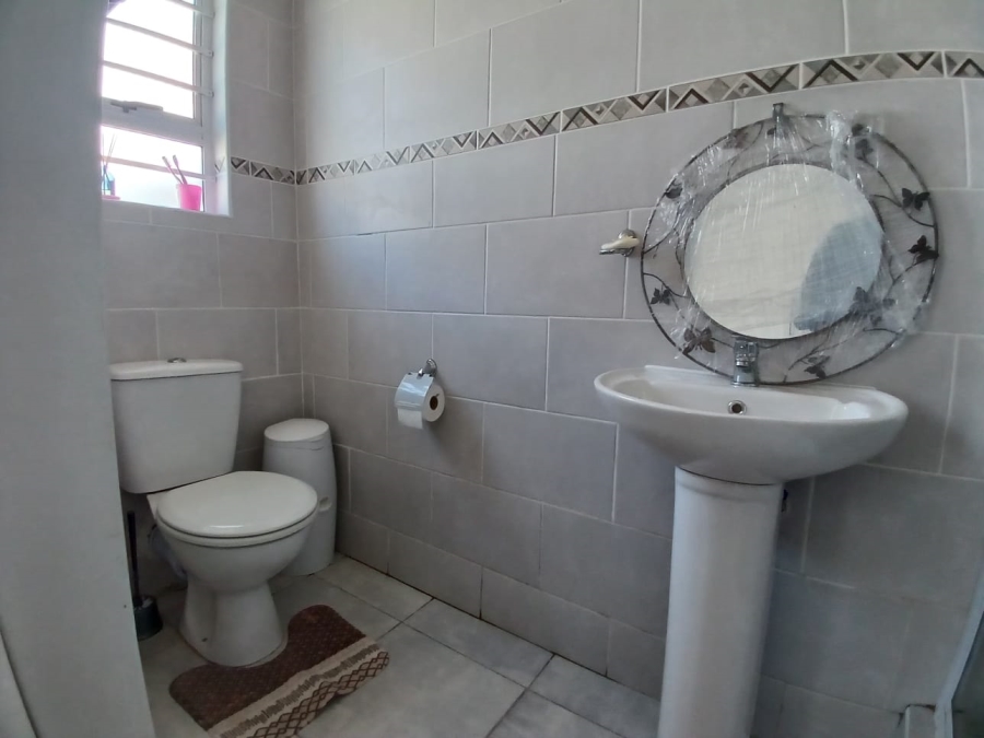 3 Bedroom Property for Sale in Gonubie Eastern Cape